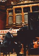 prof. Emil Leichner, iniciátor soutěže, na Festivalu Bohuslava Martinů, 2002